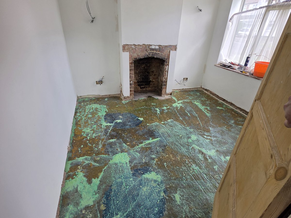 Damaged subfloor before screeding